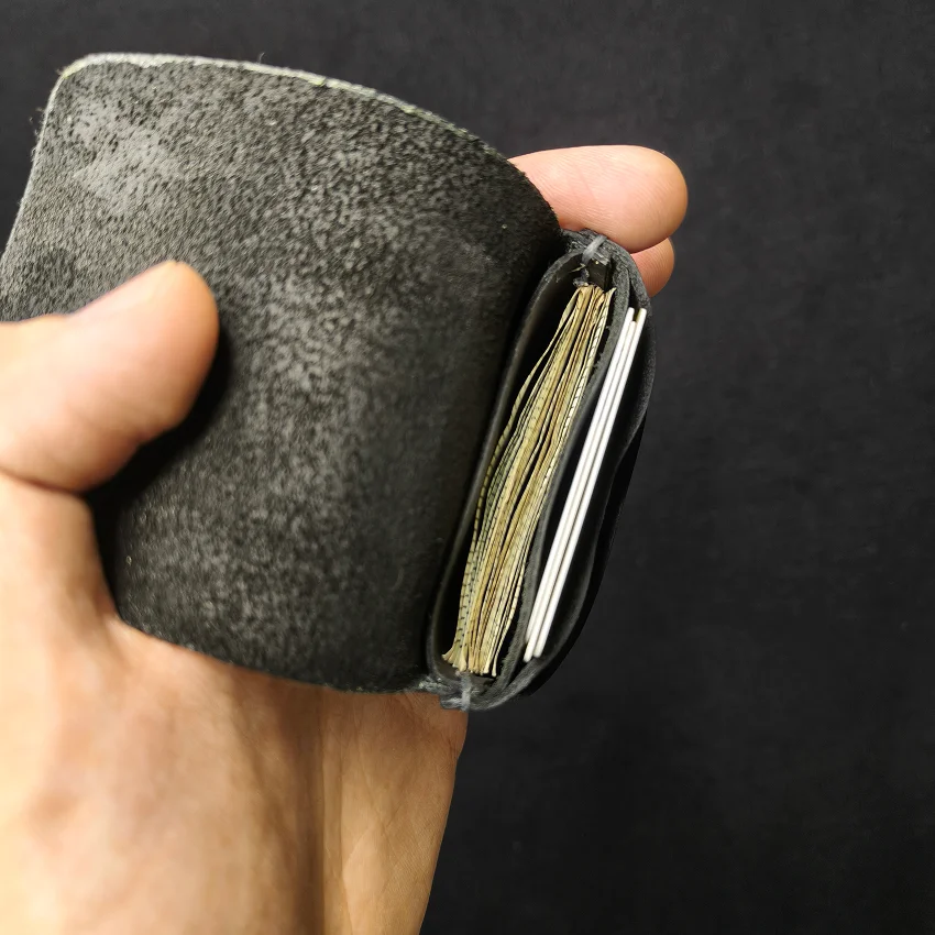 RHIVEX handcrafted full grain leather bifold wallet Pakistan